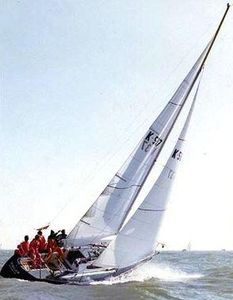 fastnet_sailing_race_30_foot_Grimalkin_yacht_1979